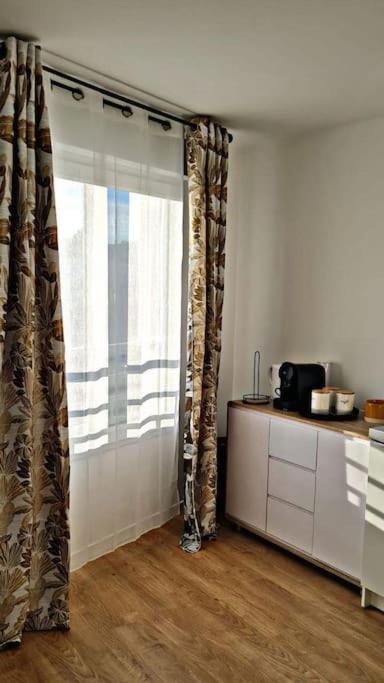 Loft Climatise Parking Gratuit 5Min Gare Appartement Le Plessis-Bouchard Buitenkant foto